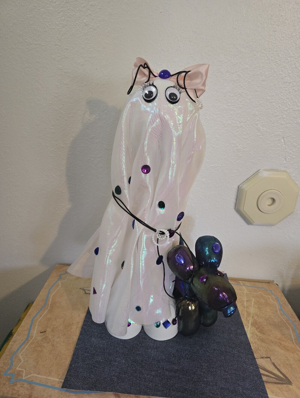 Custom Iridescent White Ghost With Balloon Dog And Extendable Legs